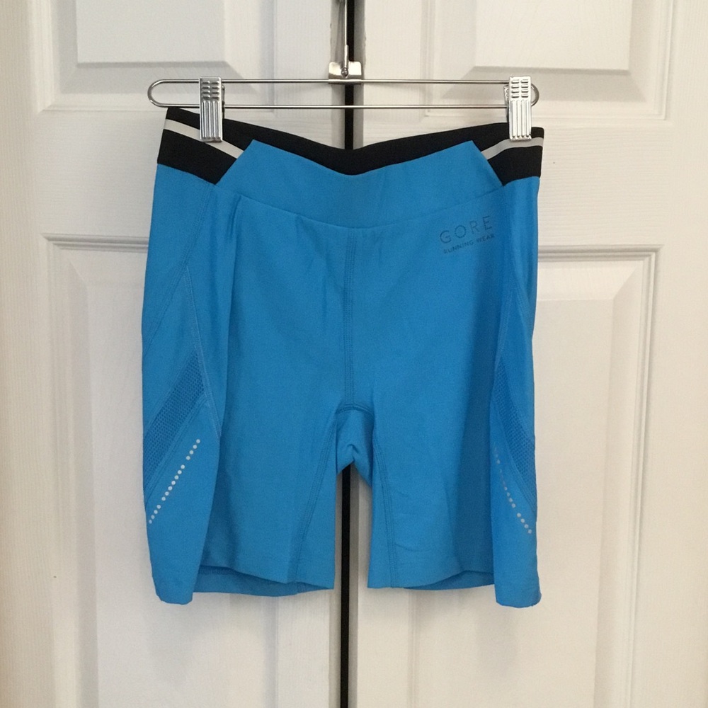Lady’s running tight shorts